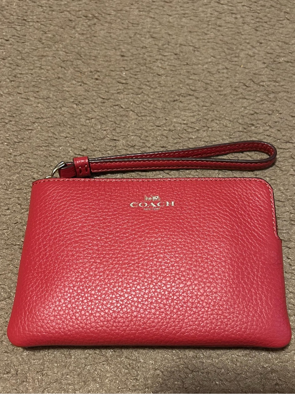 NWOT Coach Corner Zip Wristlet